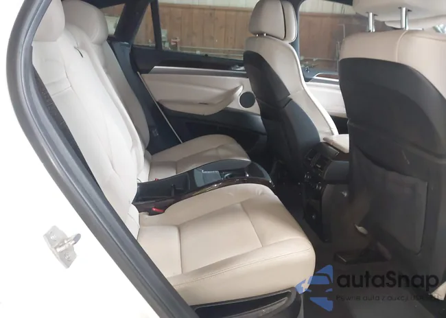 5UXFG2C56BLX06074: 42378784