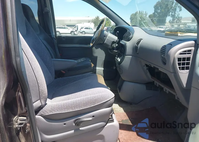 2P4GP44R7TRH37635: 42378820