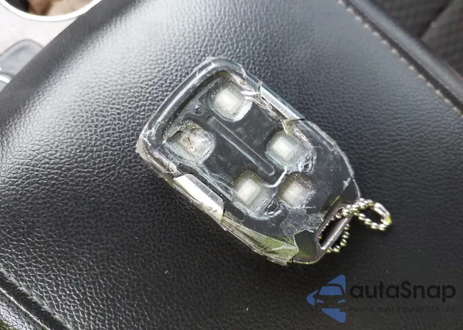 1GKKNSLA6HZ218384: 42378949