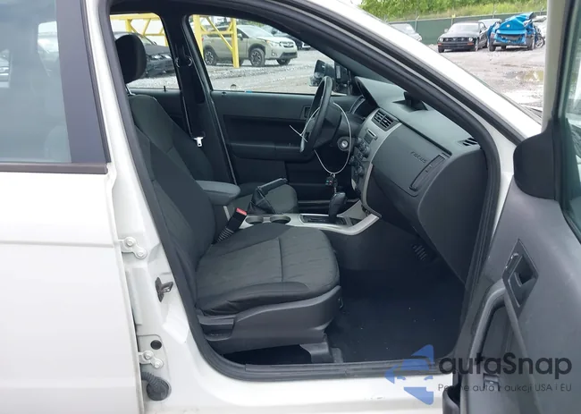 1FAHP3FN4AW199786: 42380258