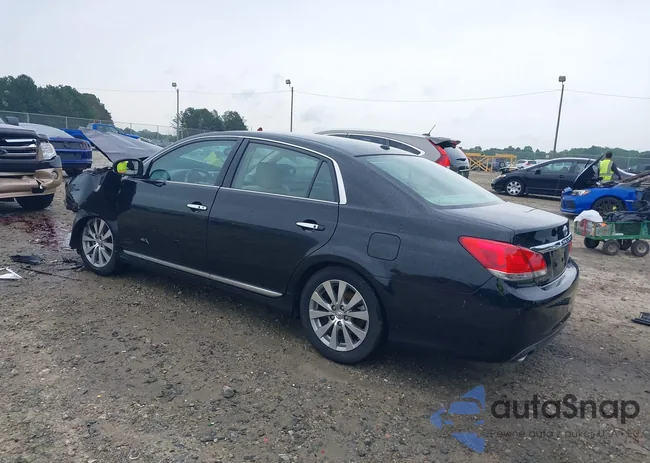 4T1BK3DB7BU401438: 42380450