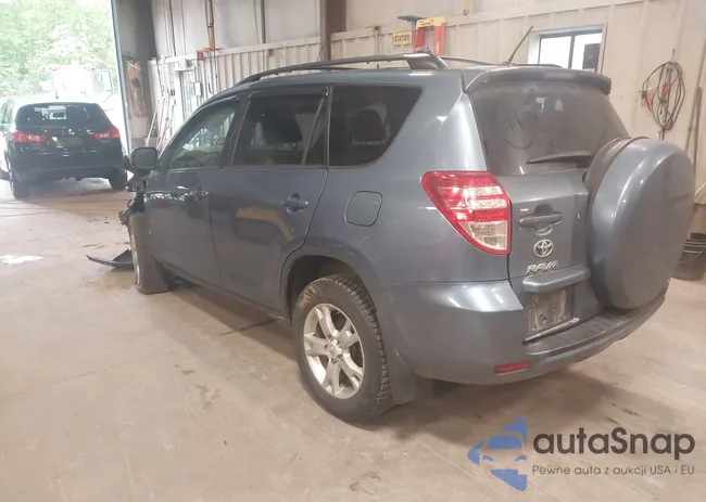 2T3BF4DV1BW114608: 42380458