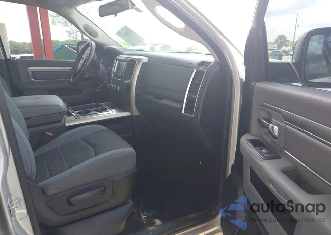 1C6RR7GT4DS710333: 42380487