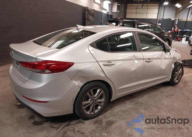 5NPD84LF0JH391513: 42380504