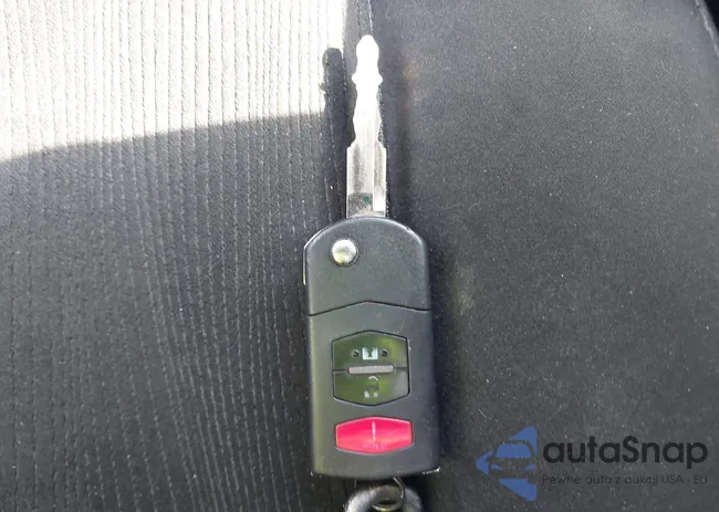 JM3ER2AM8B0377114: 42379660