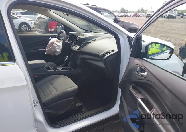 1FMCU9GD0KUC34807: 42379723