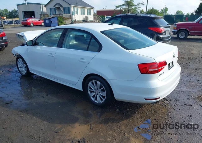 3VWD17AJ0FM259122: 42379902