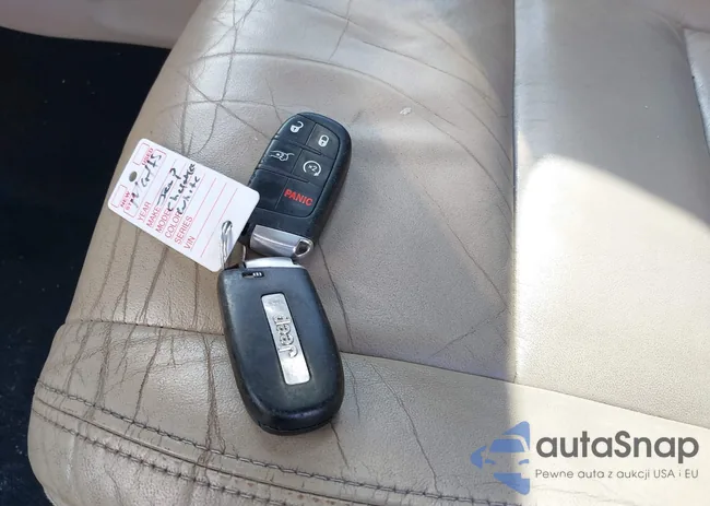 1C4RJFBTEC216320: 42379988