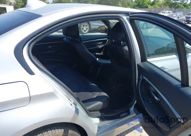 WBA8E3G57GNU03541: 42381274