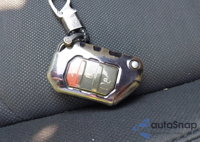 1C4HJXDM9NW128554: 42381370