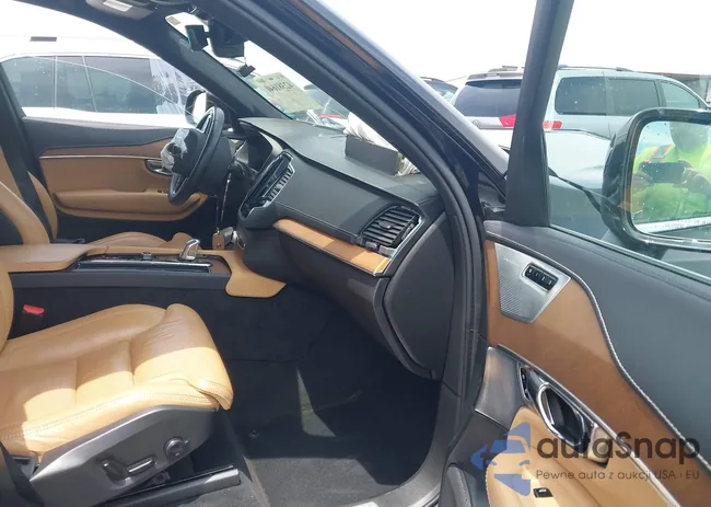 YV4BR0PLXJ1380634: 42381640