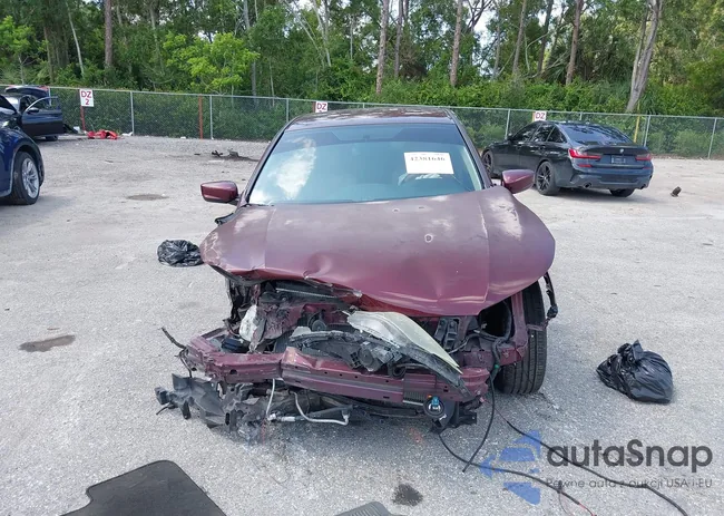 1HGCR2F33DA140092: 42381646