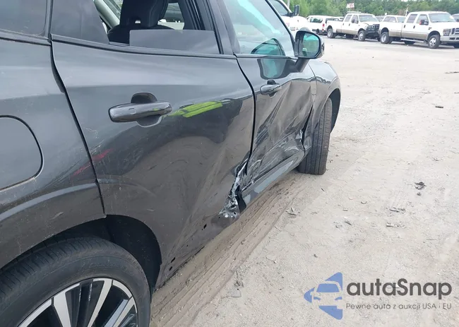 YV4062RX3P1238842: 42381657