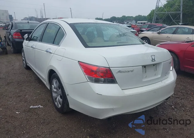 1HGCP36829A012912: 42380714