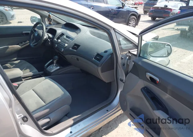 19XFA1F51AE007872: 42380884