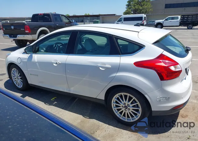 1FADP3R45EL306109: 42382079