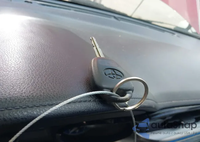 2T1BURHE4FC295636: 42382083