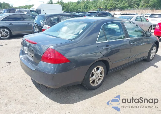 1HGCM56736A015728: 42382537