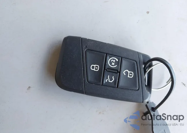 3VVEX7B28PM373675: 42382571