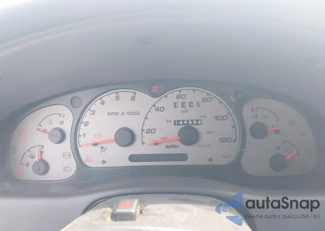 1FTYR15E33TA40143: 42382610