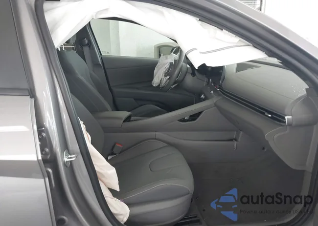 KMHLS4AG6PU440295: 42381819