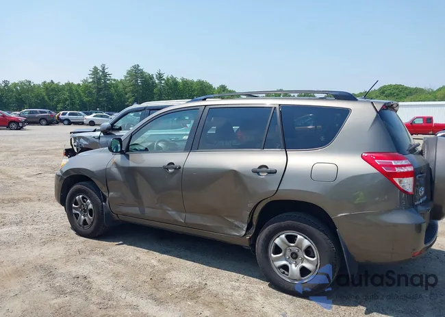 JTMBF33V795014588: 42381853