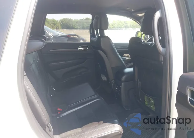 1C4RJFAG0JC388303: 42381966