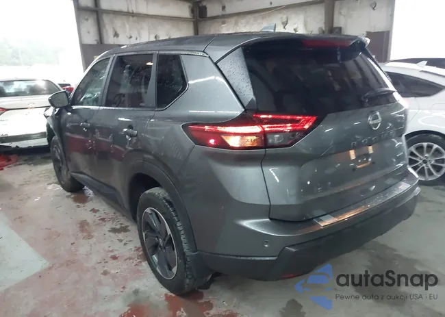 5N1BT3BA1RC740221: 42382015