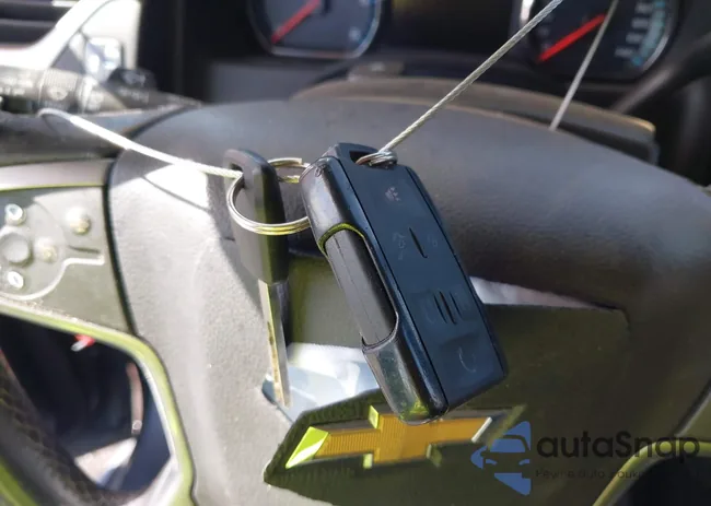 1GNSCHKC4JR111130: 42383199