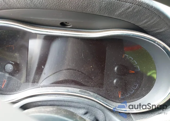 1C4RJFCT4FC190728: 42383330