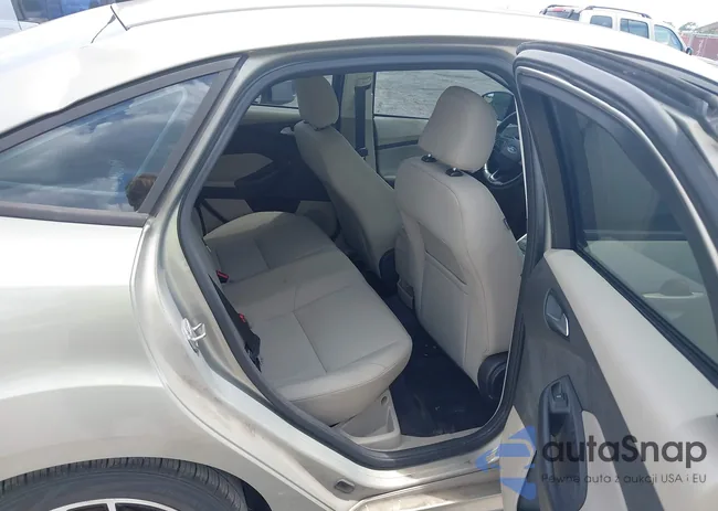 1FADP3F28FL378605: 42383340