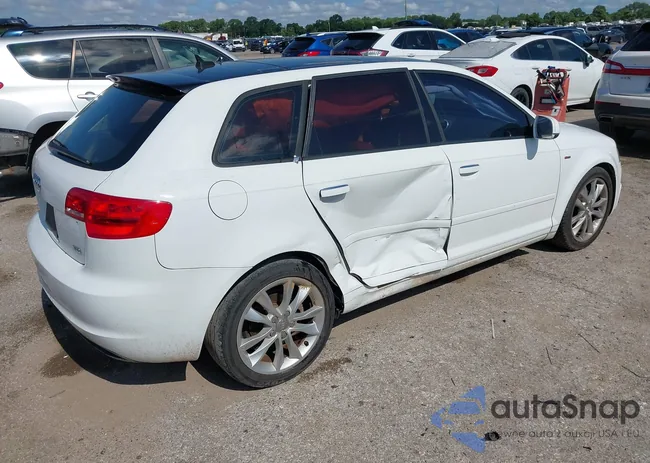 WAUBJAFMXCA101144: 42383343