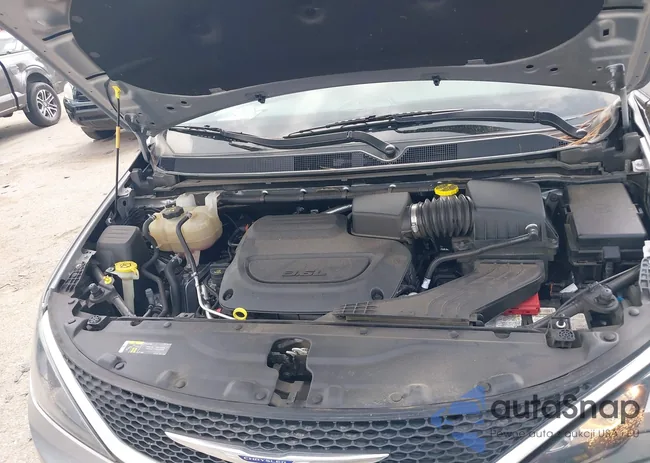 2C4RC1DG7LR261048: 42383435