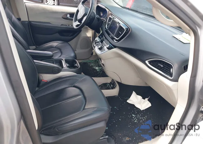 2C4RC1DG7LR261048: 42383435