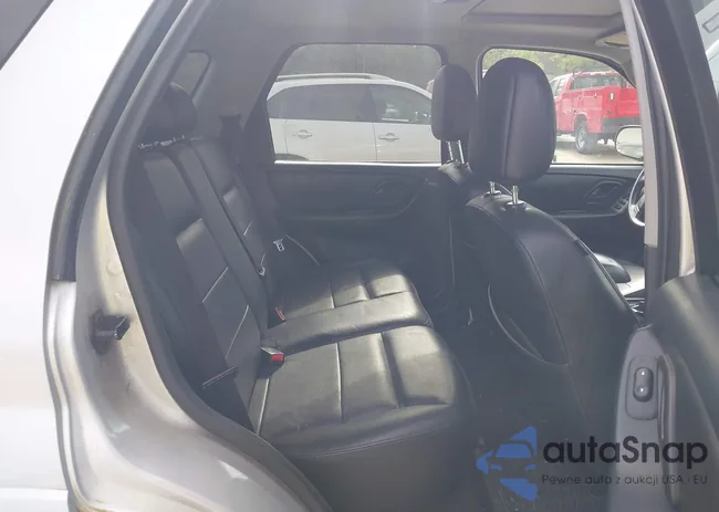 1FMCU94107KB19203: 42384353