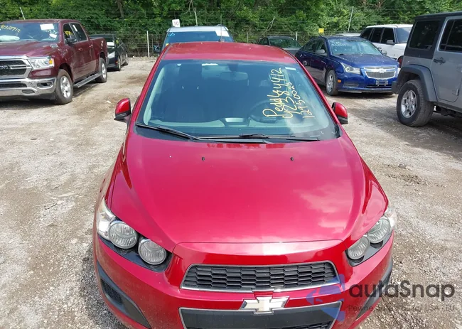 1G1JC5SH2F4151136: 42384412