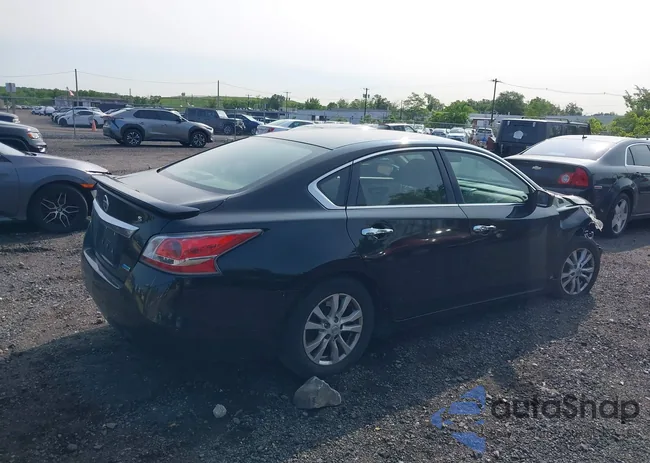 1N4AL3AP3EC161186: 42384543