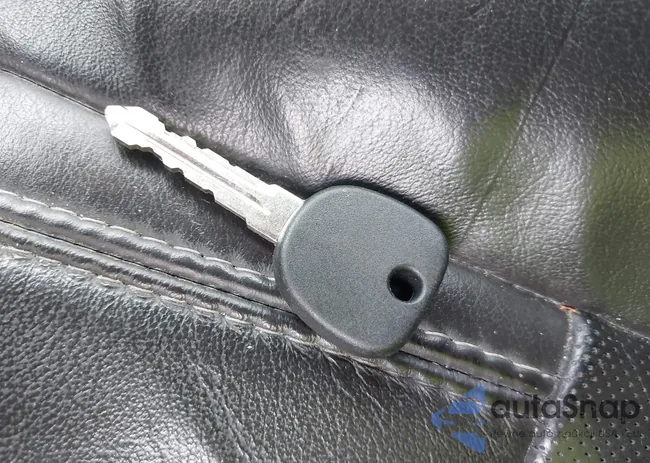 5GAKVBKD6FJ100517: 42384547