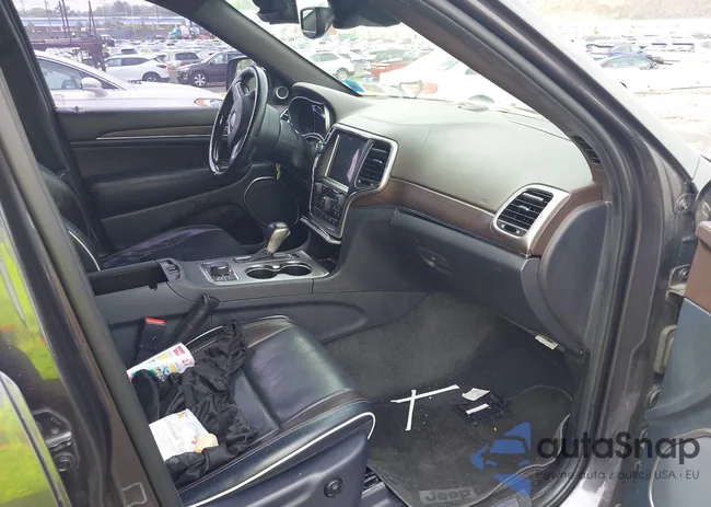 1C4RJFCT8HC692662: 42384620