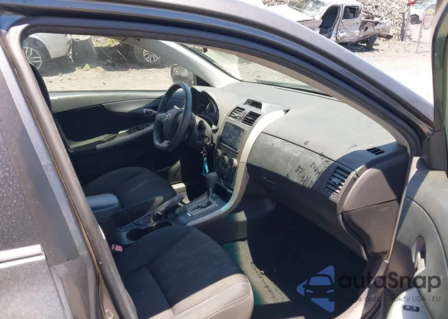 2T1BU4EE5DC013590: 42383713