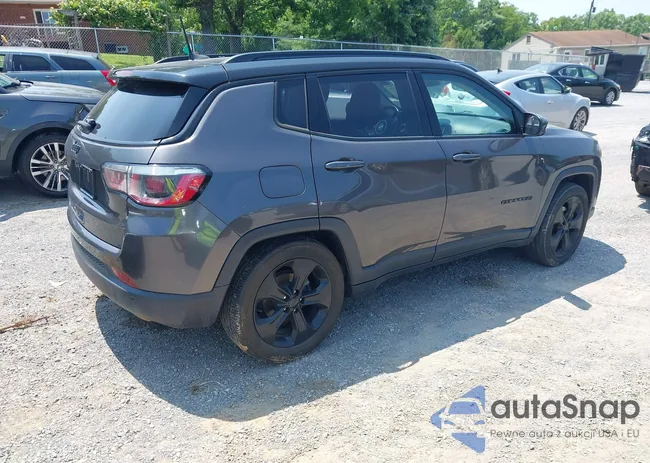 3C4NJCBB1KT844217: 42383746