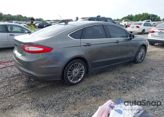 3FA6P0LU1DR315938: 42383852