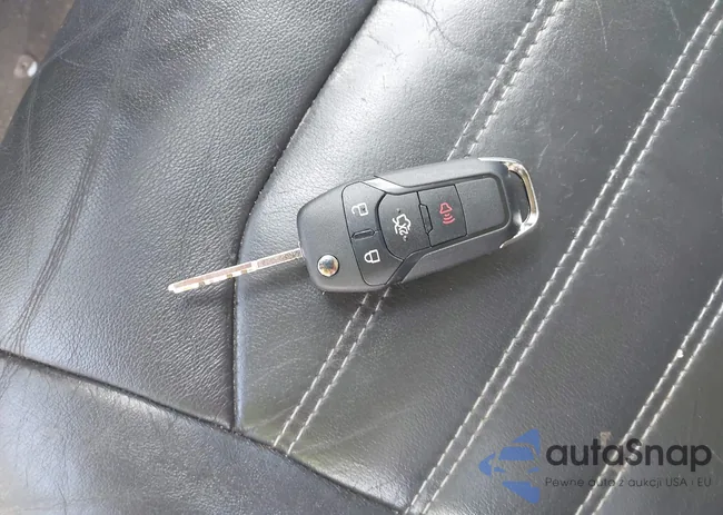 3FA6P0LU1DR315938: 42383852