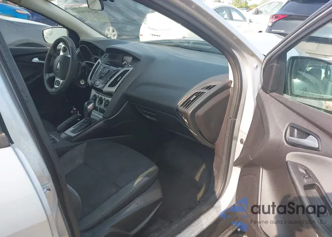 1FADP3F2XEL174886: 42383909