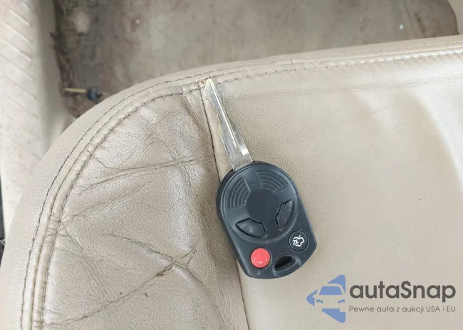 1FMCU0EG9BKB38467: 42383927