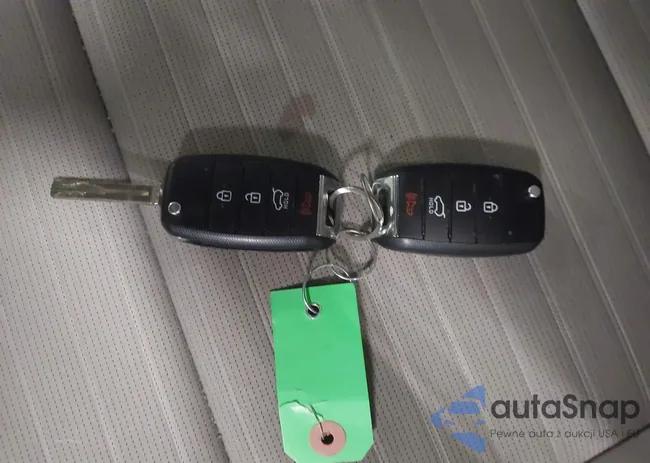 KNDPMCAC9L7642533: 42385127