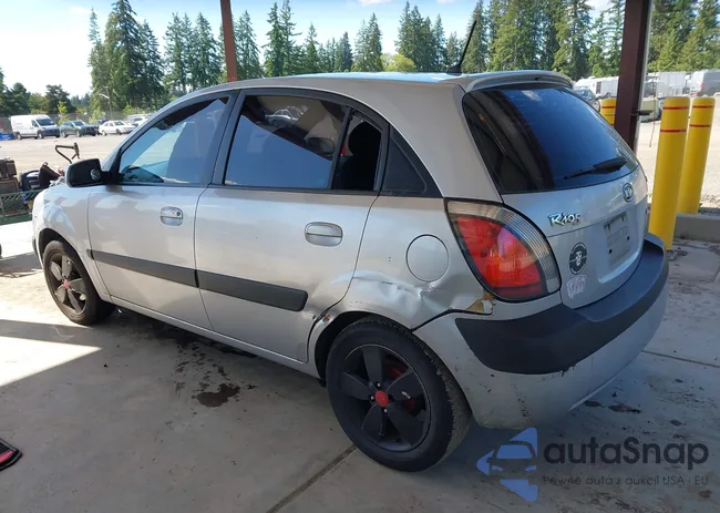 KNADE163X76205520: 42385193