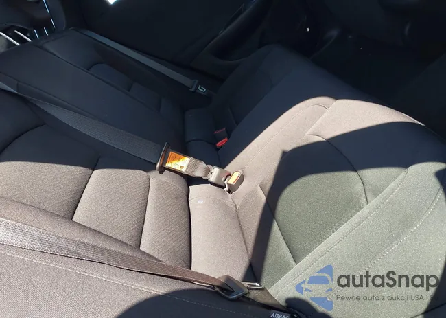 1G1ZC5ST2PF147696: 42385272