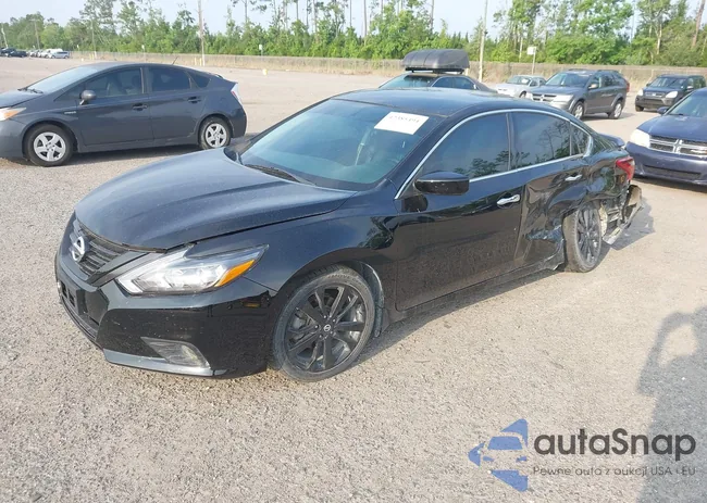 1N4AL3AP5JC299208: 42385494