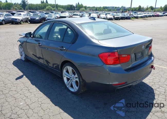 WBA3A9C5XCF077642: 42385611